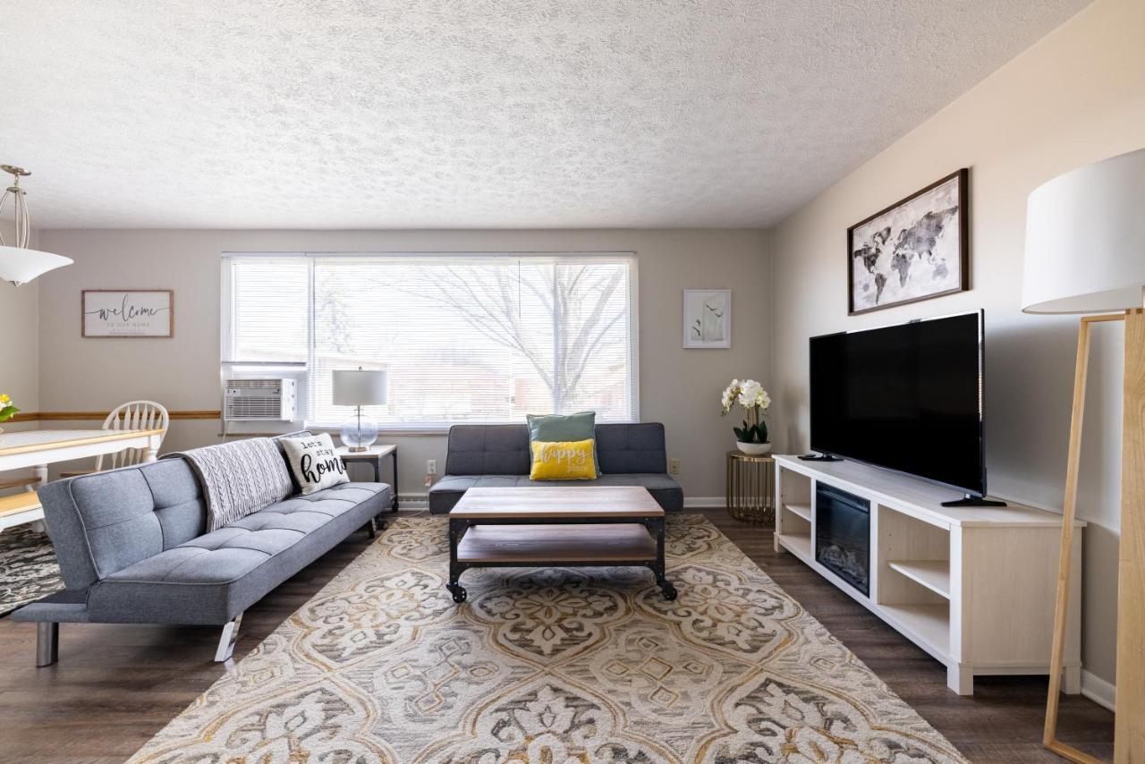 Georgetown 3-2c Close To Cleveland Airport And Fairview Hospital Ideal For Long Stays! *