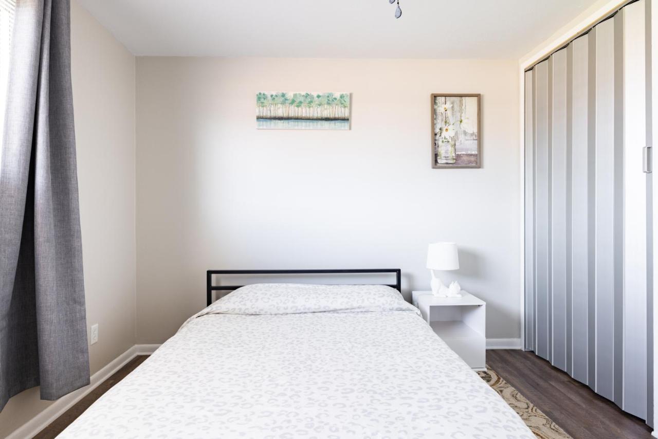 Georgetown 3-2c Close To Cleveland Airport And Fairview Hospital Ideal For Long Stays! *