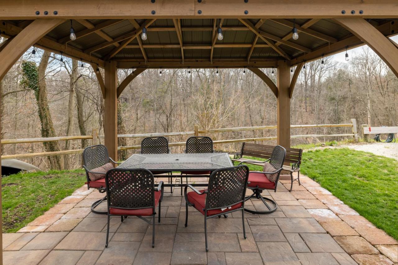 Apartment Georgetown 3-2c Close To Cleveland Airport And Fairview Hospital Ideal For Long Stays!