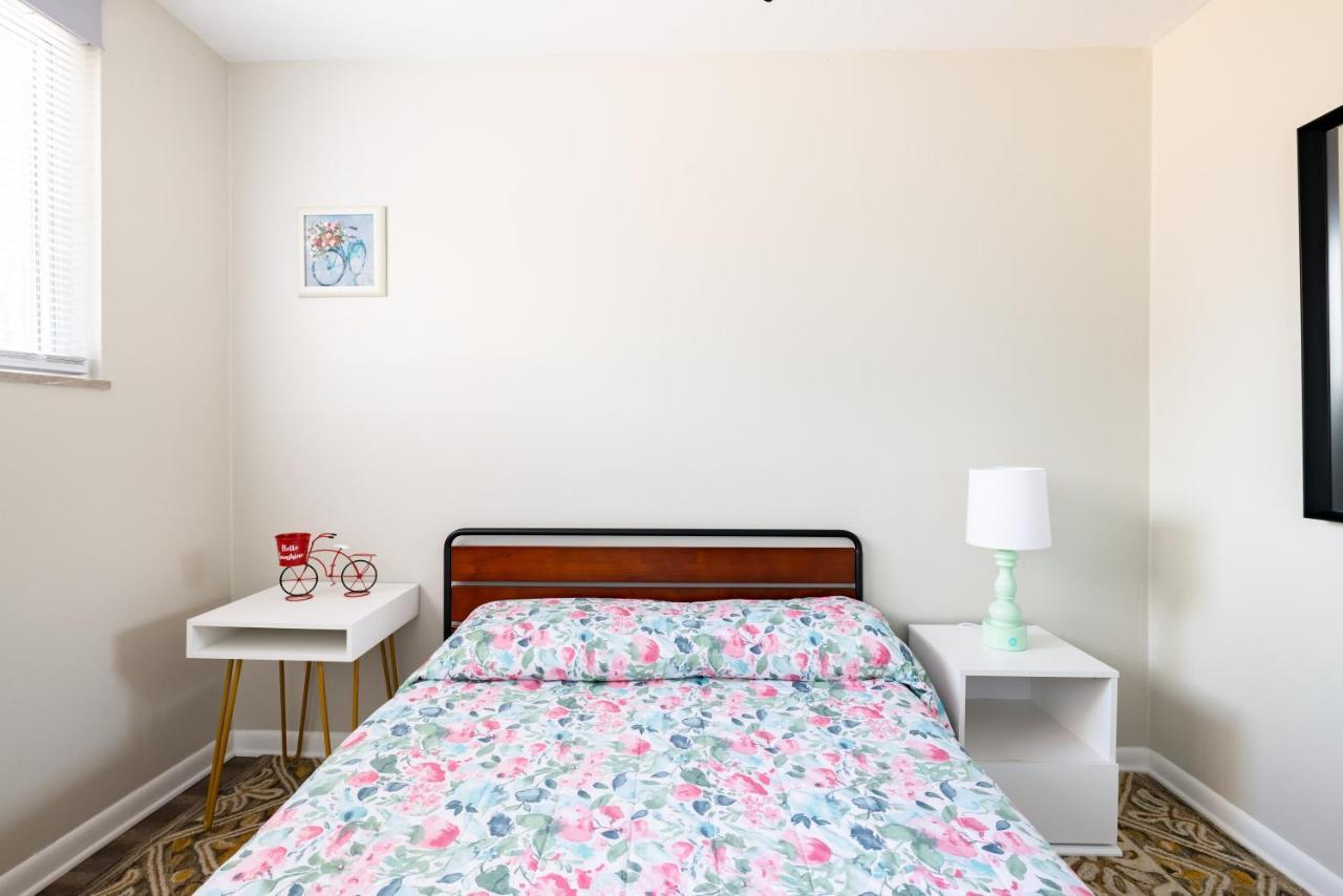 Georgetown 3-2c Close To Cleveland Airport And Fairview Hospital Ideal For Long Stays! Fairview Park